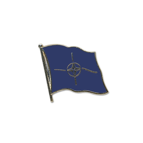 Insignia metálica pirata con bandera ondeante, calavera y huesos cruzados, aprox. 1,5 x 1,5 cm