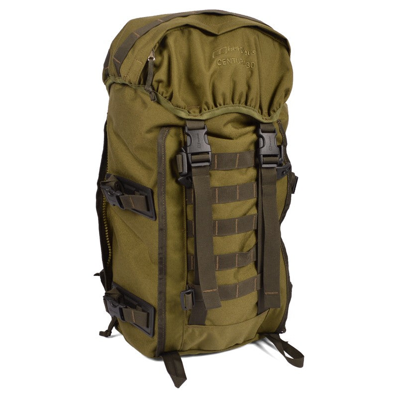 Mochila Berghaus Centurio 30L verde usada vista frontal