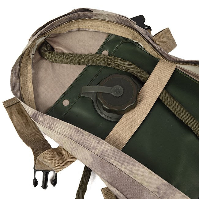 Mochila de hidratación con depósito verde 2,5l, espalda acolchada y bolsillo de malla