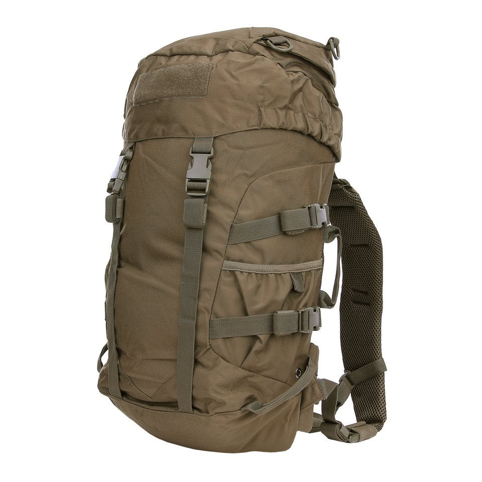 Mochila CROSSOVER Gen.2 EDC negra TF2215 con protección impermeable y bolsillos laterales