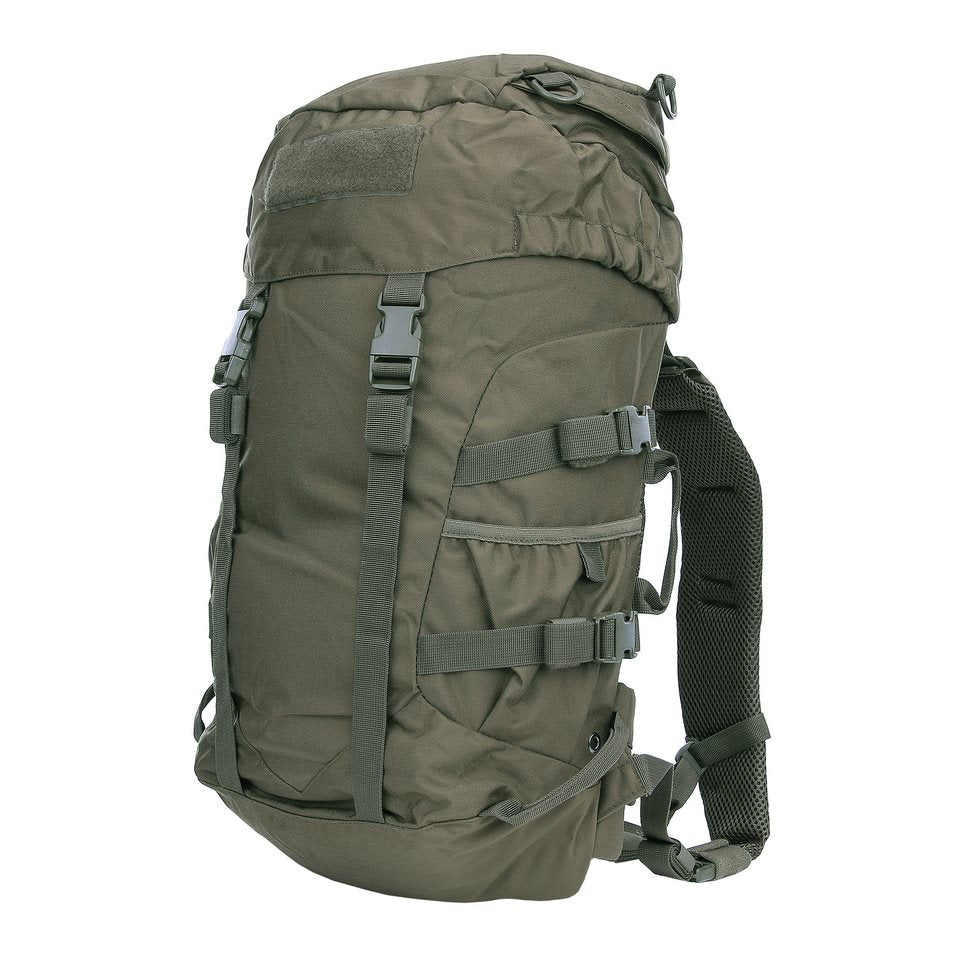 Mochila CROSSOVER Gen.2 EDC negra TF2215 con protección impermeable y bolsillos laterales