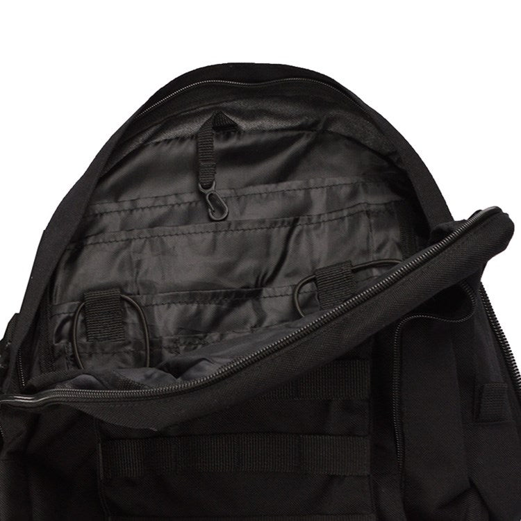 Mochila MOLLE 3-DAYS 101INC negra, diseño modular, hombreras anchas y cierres Fastex