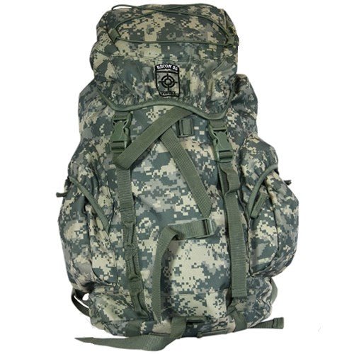 Mochila RECON 15L en patrón ACU DIGITAL, pequeña y espaciosa, con funda para lluvia incluida