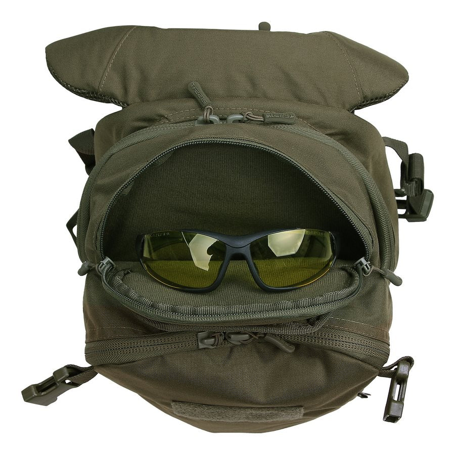 Mochila BUSHMATE PRO negra en Cordura 500D con funda reflectante naranja integrada