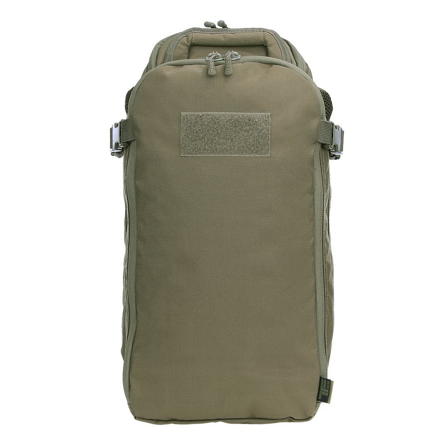 Mochila BUSHMATE PRO negra en Cordura 500D con funda reflectante naranja integrada
