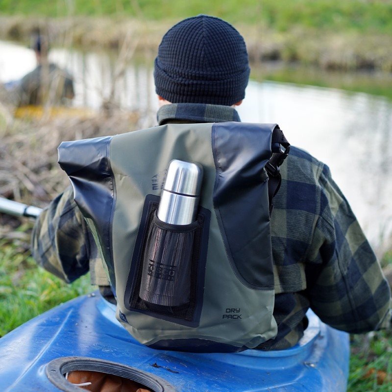 Imagen de la mochila impermeable YUKON 18 L verde