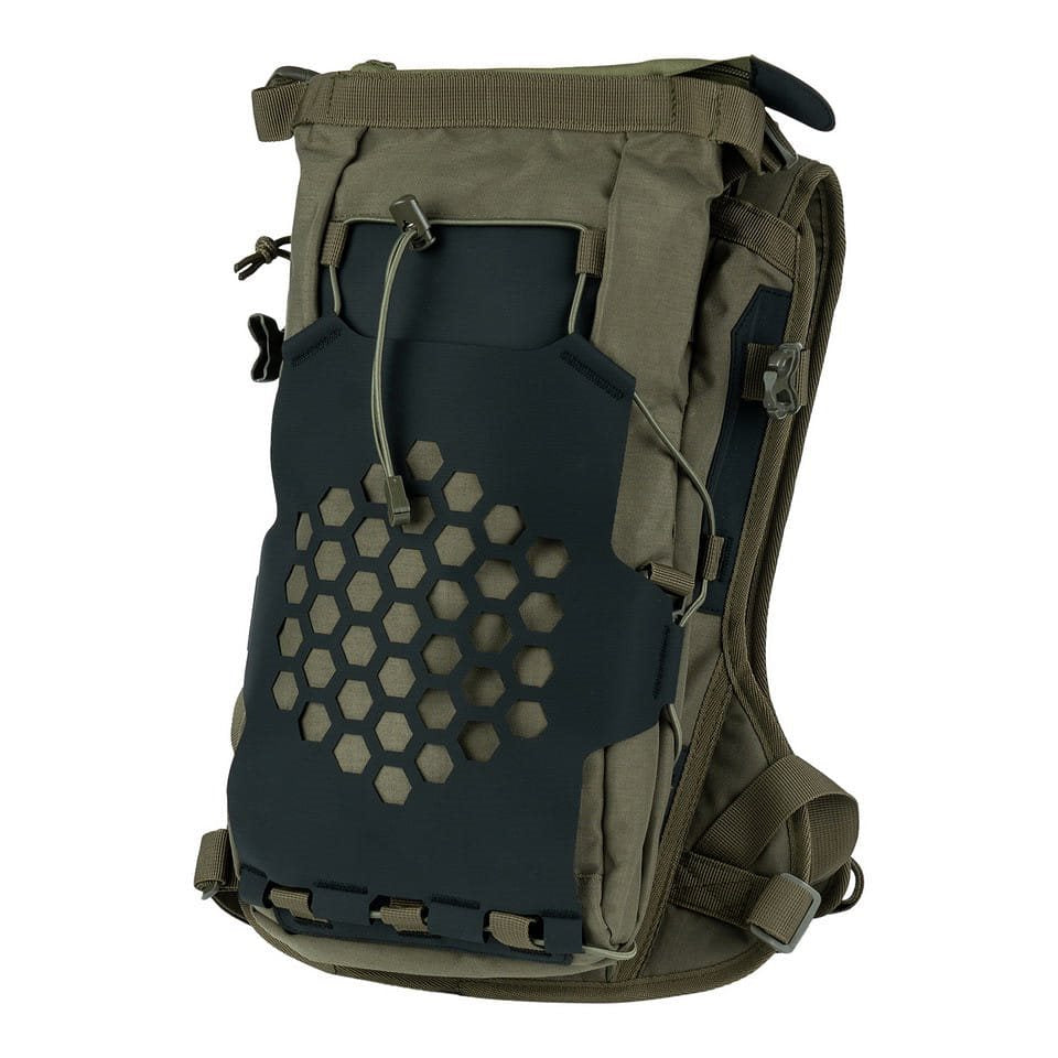Mochila táctica verde con bolsa de hidratación integrada 2 L