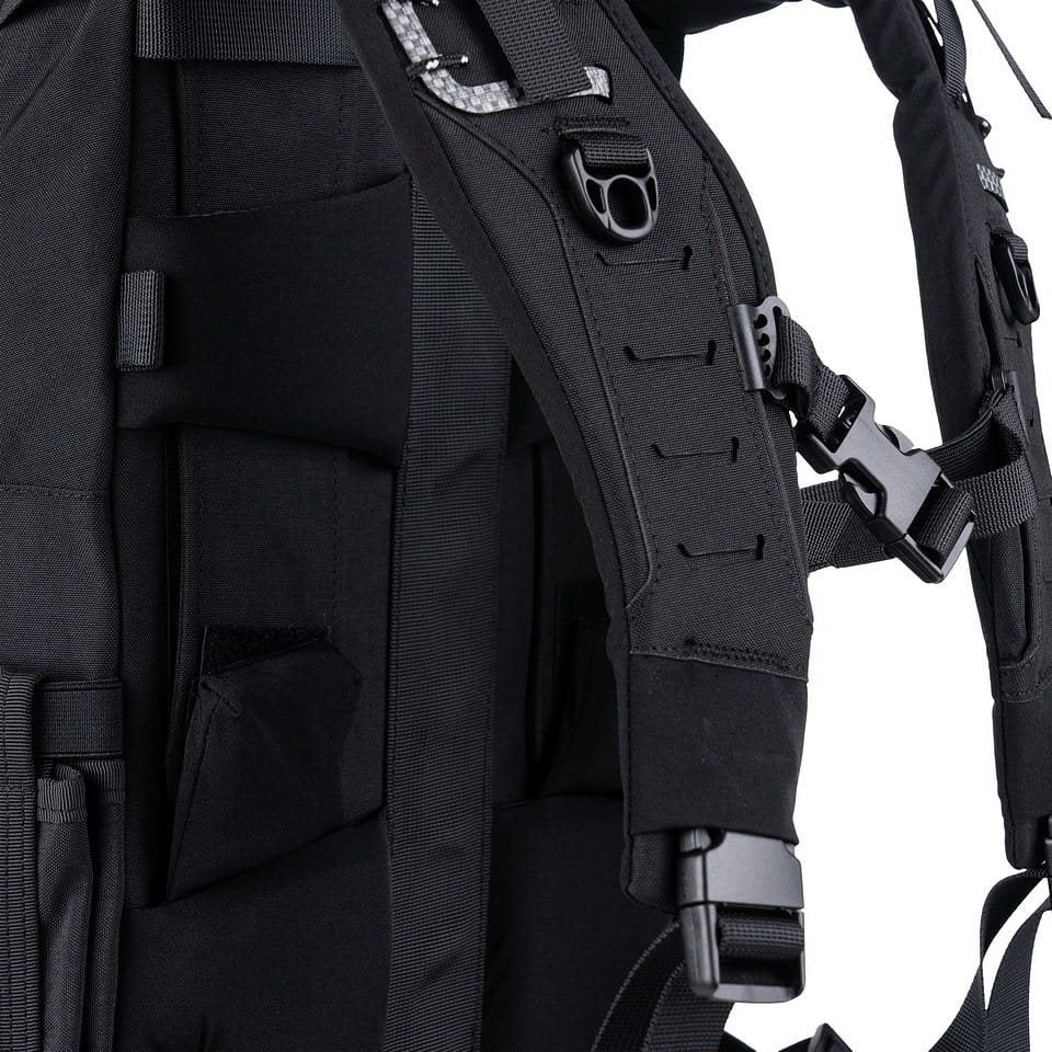 Mochila TF-2215 STEALTH-PRO 22L negra, mochila EDC compacta y de aspecto moderno