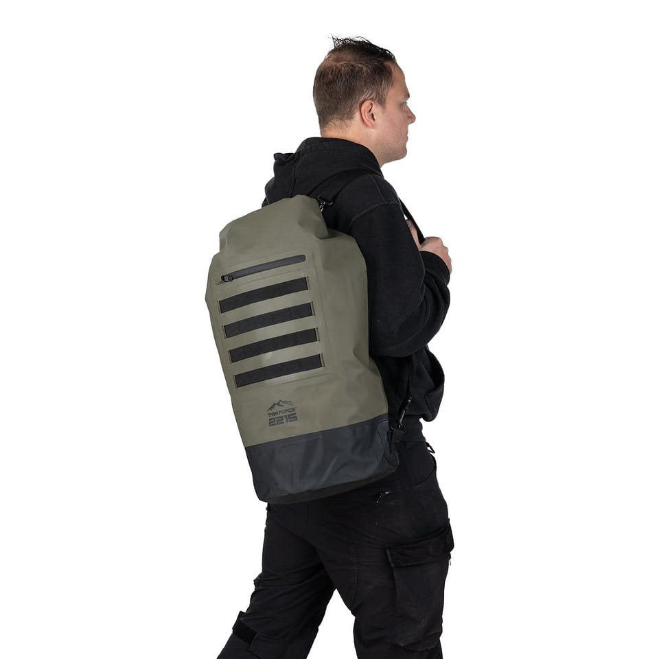 Bolsa náutica MOLLE impermeable verde en PVC 500D con correa ajustable
