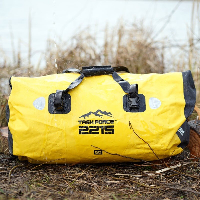 Bolsa impermeable BEAR CREEK 100 L amarilla en PVC, resistente a salpicaduras y cortas inmersiones