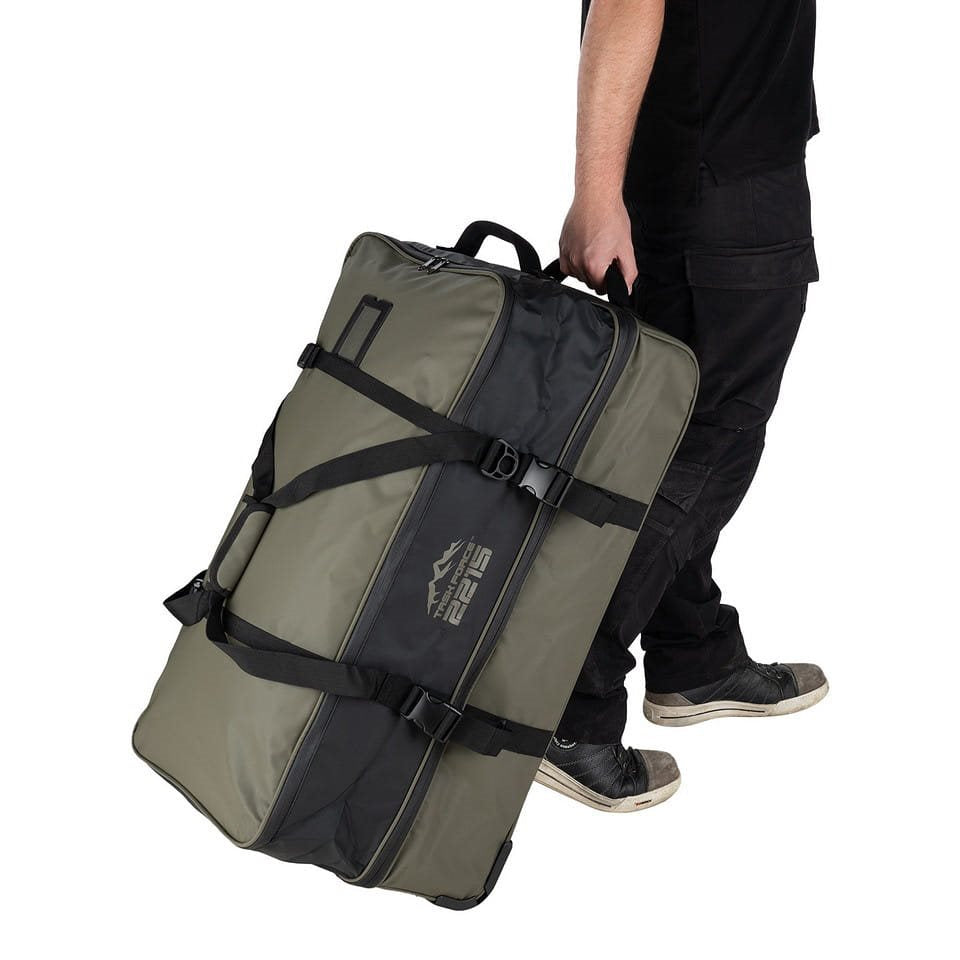 Bolsa de viaje verde COMMANDER PRO impermeable con cremalleras selladas, base reforzada y tres ruedas