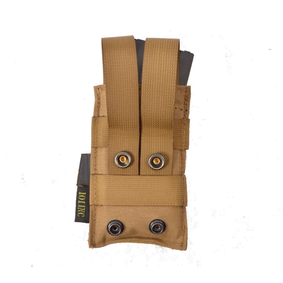 Funda elástica para cargador M4 COYOTE en color coyote, material cordura/poliéster/elastano