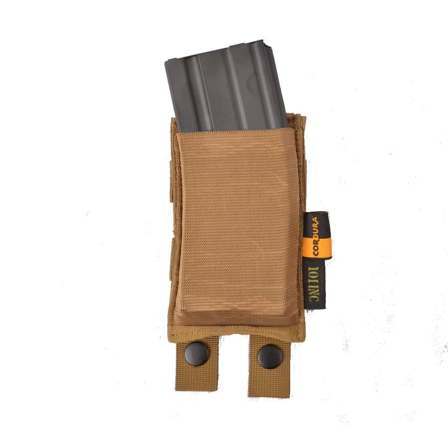 Funda elástica para cargador M4 COYOTE en color coyote, material cordura/poliéster/elastano