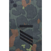 Hombrera BW HAUPTGEFREITER UA con bordado negro, par