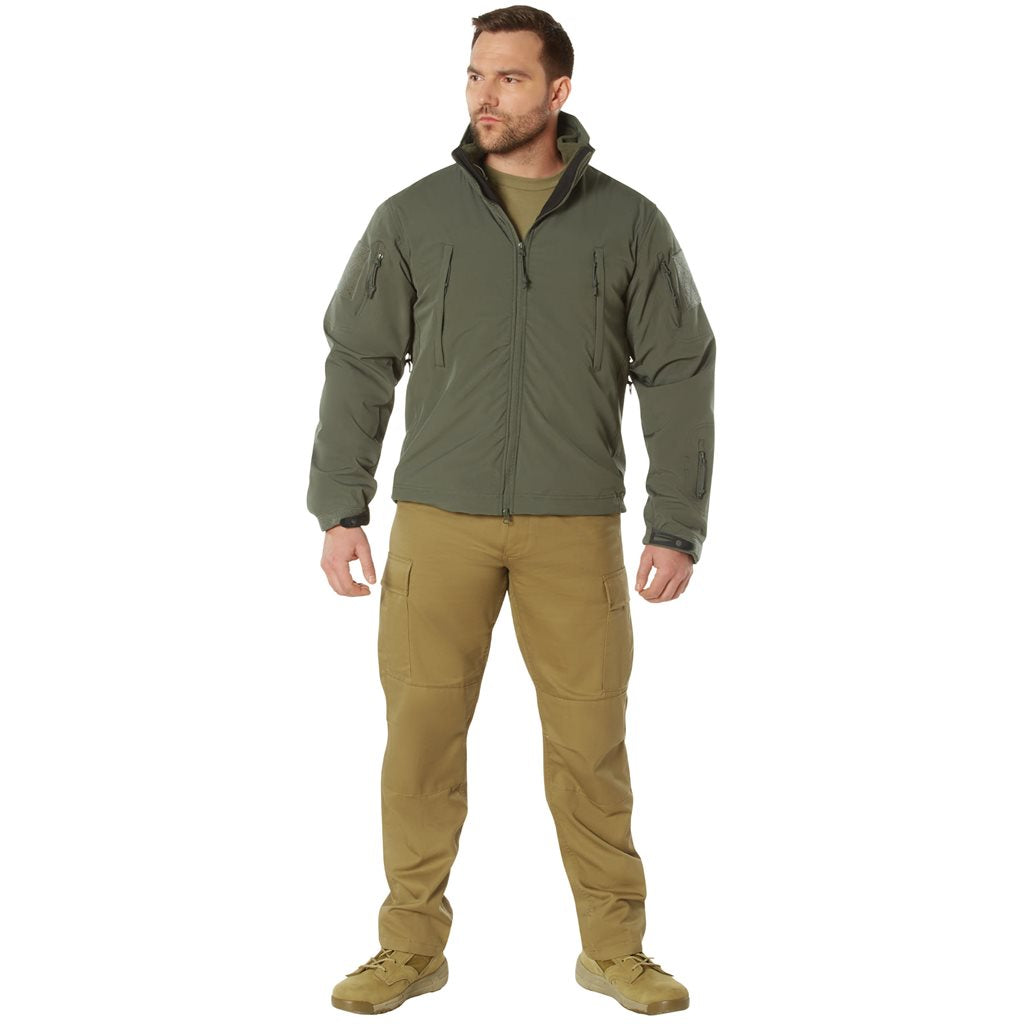 Chaqueta 3 en 1 SPEC OPS softshell verde con forro polar interior