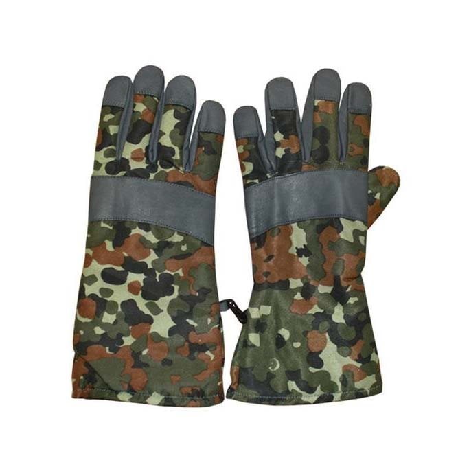 Guantes con dedos Flecktarn, palma de cuero y refuerzos en nudillos