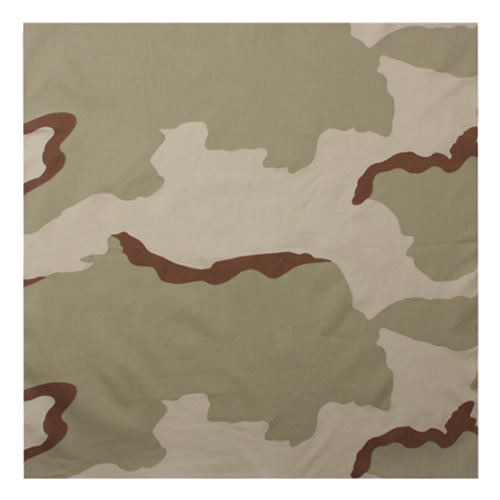 Pañuelo de algodón 55 x 55 cm camuflaje con bordes remallados
