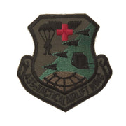 Parche bordado Nášivka 715th TACTICAL AIRLIFT WING, aprox. 8 x 7,7 cm, para coser