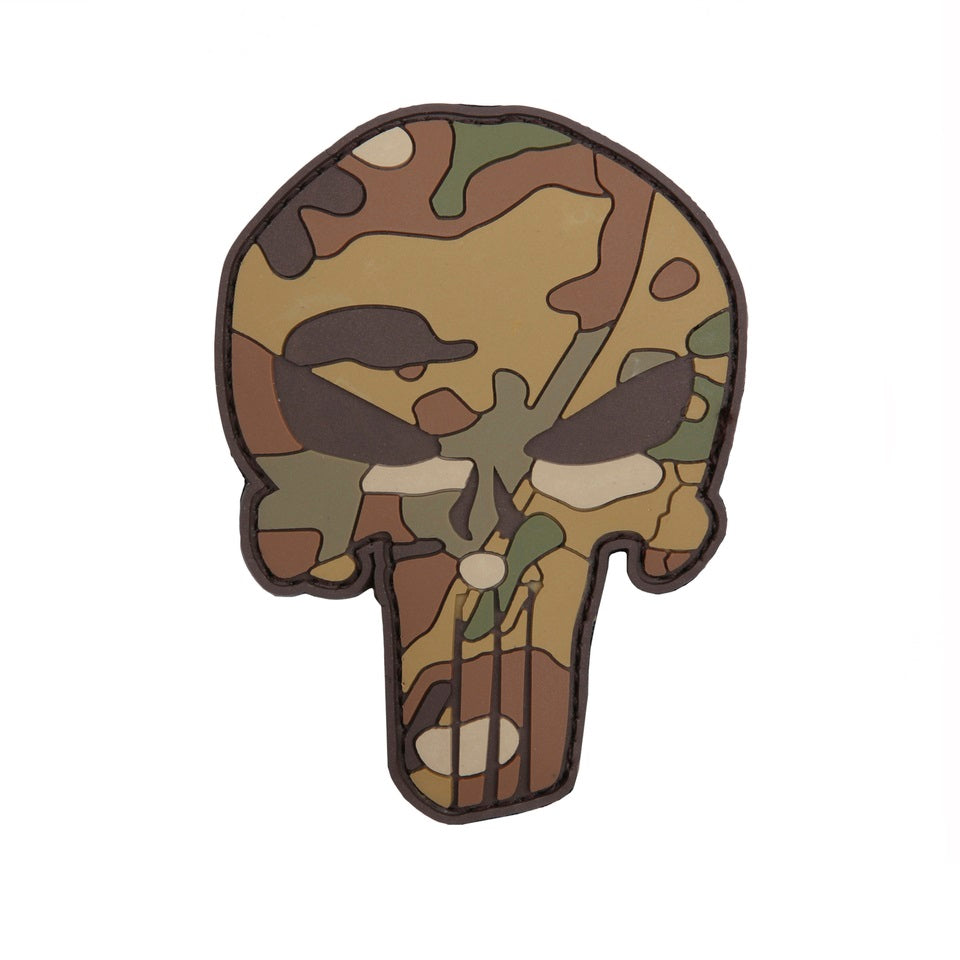 Parche PUNISHER velcro 3D plástico camuflaje Woodland, aprox. 6,5 x 8,8 cm