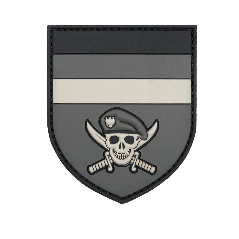Parche 3D PVC COMMANDO con calavera gris-negro 6,5 x 8 cm, respaldo velcro