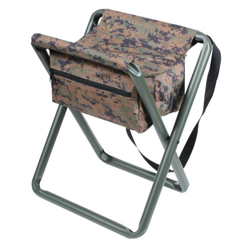 Silla plegable DELUXE Digital Woodland con marco de aluminio y gran bolsillo con cremallera
