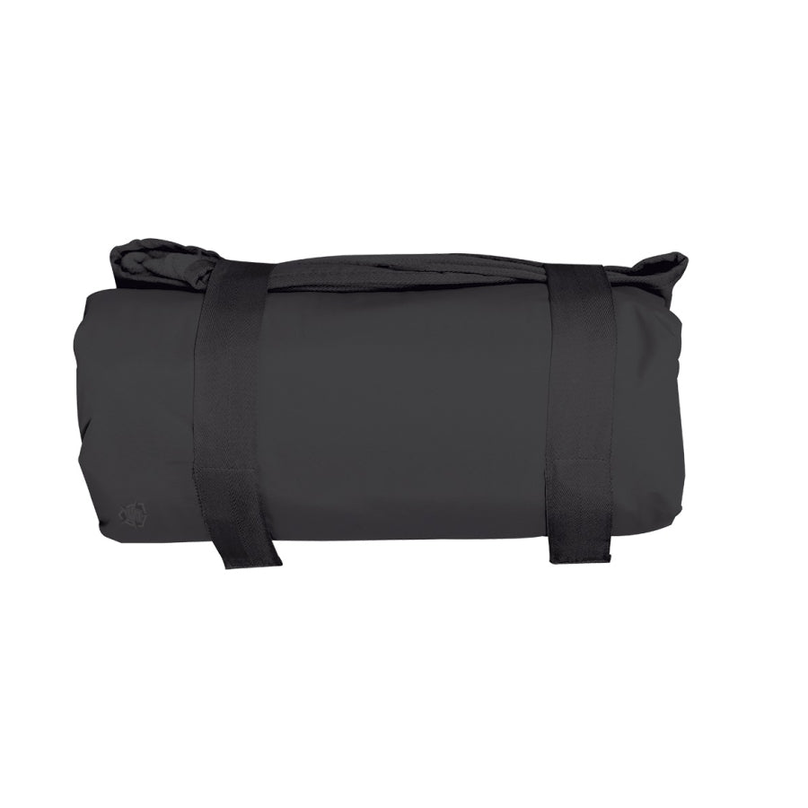 Manta WARM-N-DRY negra 200x150 cm con ojales metálicos