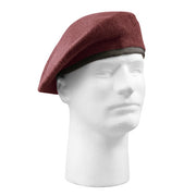 Boina granate Inspection Ready, baret de lana fabricado según especificación militar, sin ojetes de ventilación
