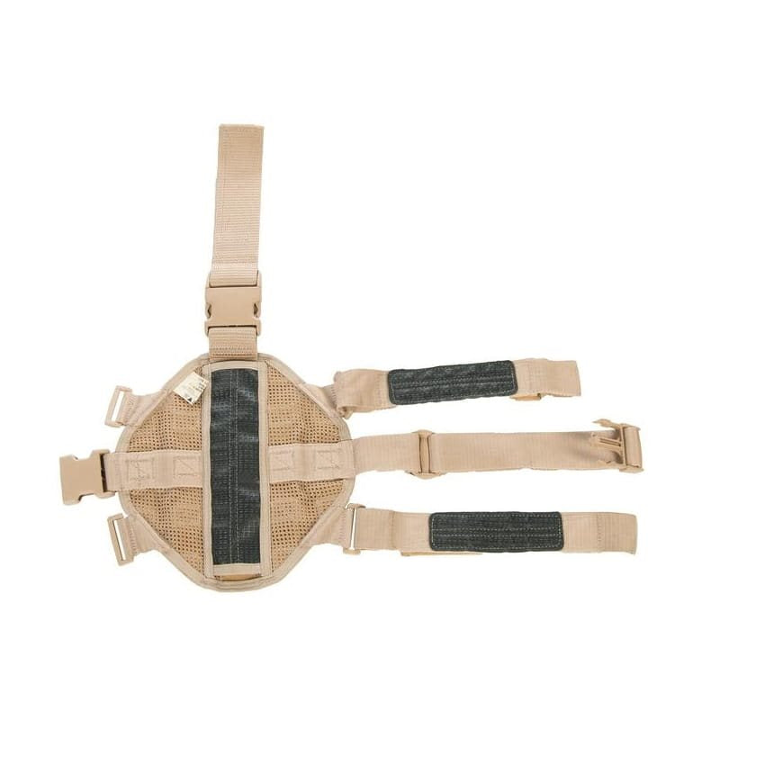 Fijación para muslo MOLLE para NPP-2006 AČR DESERT