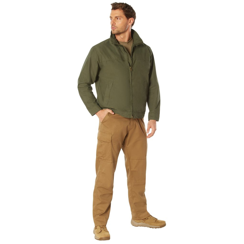 Chaqueta CONCEALED CARRY ligera verde con bolsillos interiores para porte oculto