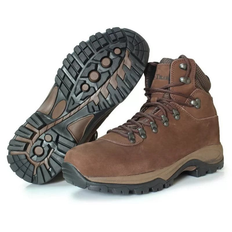Botas outdoor CNL de piel marrón impermeables con membrana Kingtex