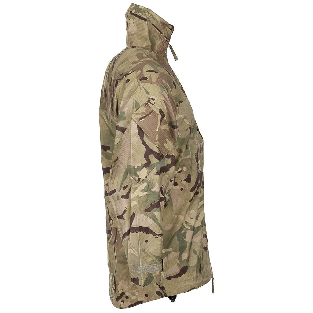 Chaqueta británica ligera con membrana impermeable en camuflaje MTP, usada (imagen del producto)
