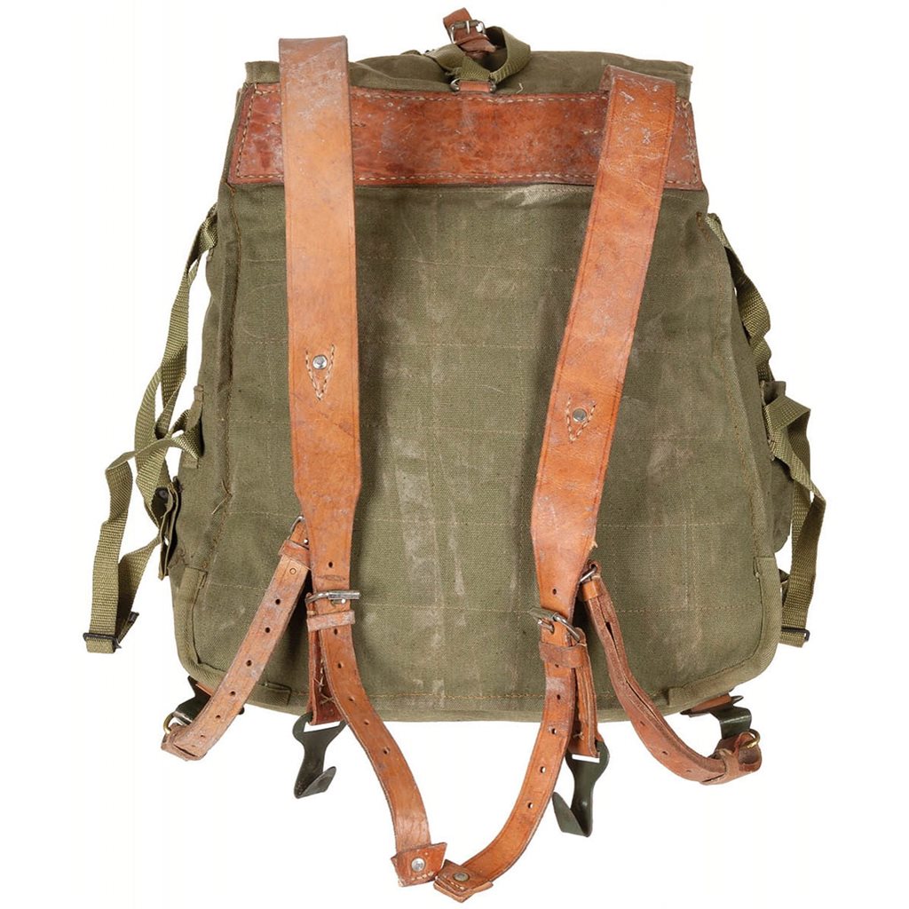 Mochila de lona rumana usada con correas de tela (630316B)