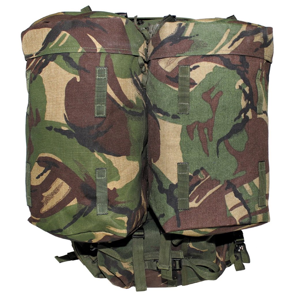 Mochila británica Radio Carrier DPM original usada con dos bolsillos desmontables