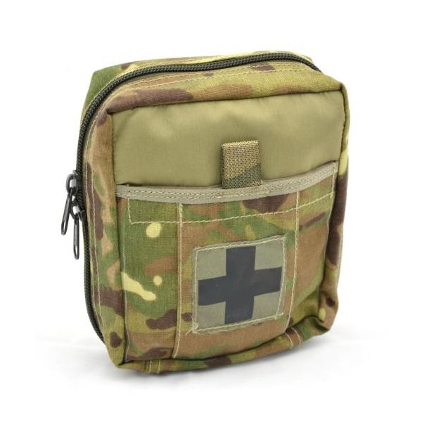 Funda para botiquín FIRST AID Osprey MK IV en camuflaje británico MTP, usada, dimensiones aprox. 22x18x9 cm