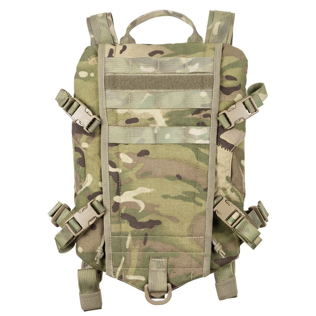Mochila de hidratación RIDER 3L usada con bolsa WLPS de 3 litros, vista frontal