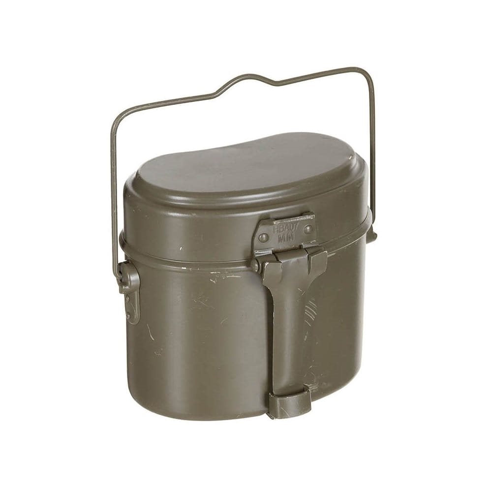 Vajilla austríaca de aluminio verde usada