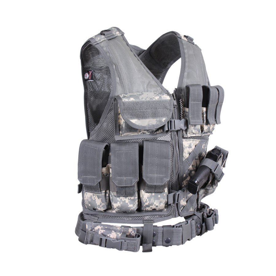 Chaleco táctico CROSS DRAW MOLLE mostrado frontalmente con sistema MOLLE y bolsillos