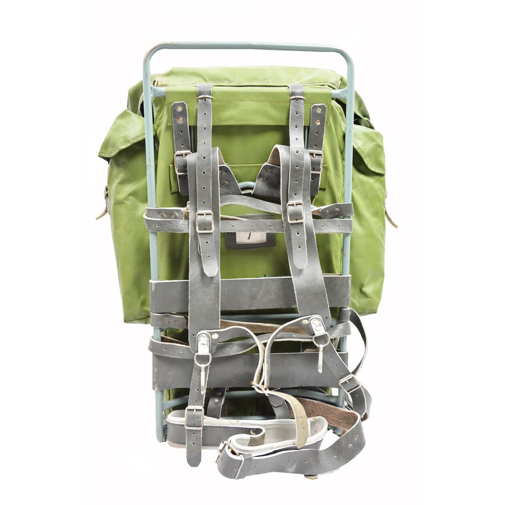 Mochila FINSKÝ verde 100 L con armazón de carga