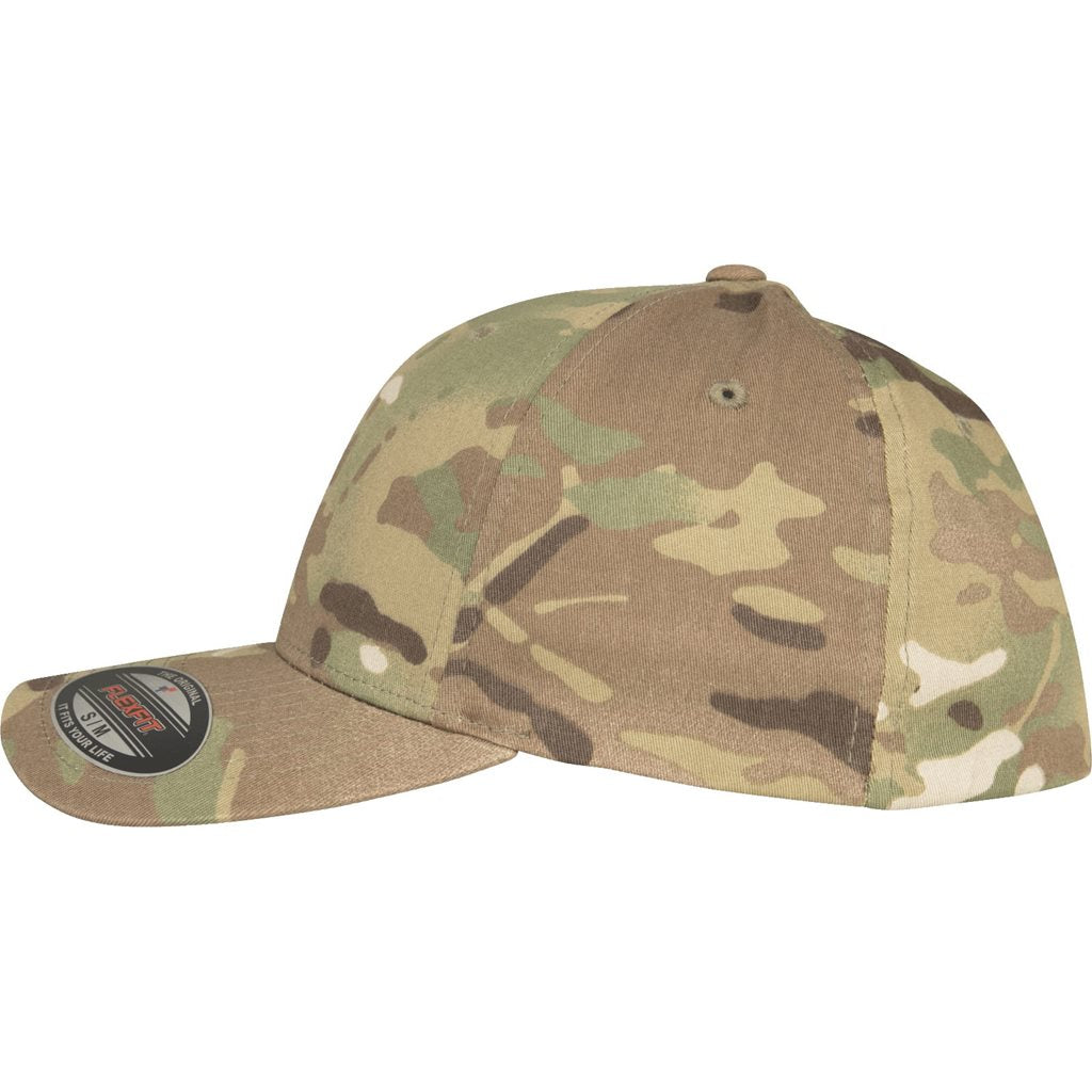 Gorra FLEXFIT de algodón y elastano con costuras triples y orificios de ventilación en la parte superior