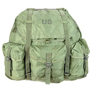 Mochila US ALICE L verde usada, vista frontal