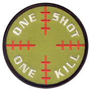 Parche velcro SNIPER redondo 8 cm con texto ONE SHOT ONE KILL en blanco sobre fondo verde con borde negro