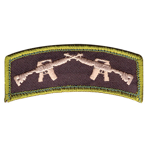 Parche velcro con dos rifles cruzados, 3 x 7,5 cm