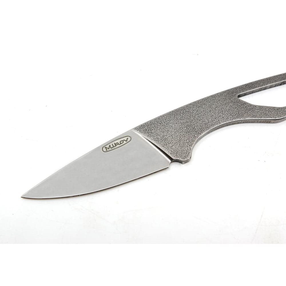 Cuchillo LIST con acero N690 y funda kydex, diseño compacto y elegante