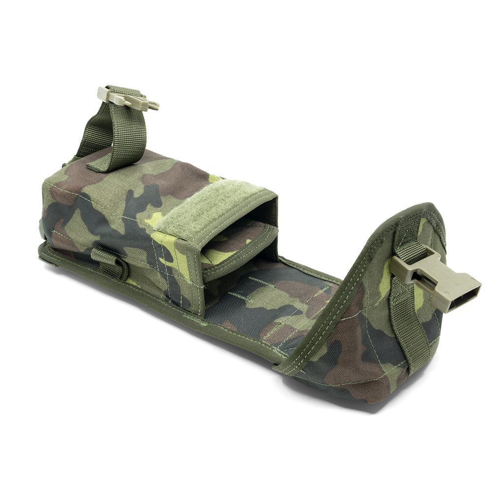 Funda AČR para 2 cargadores SA vz.58 camuflaje vz.95 (bosque)