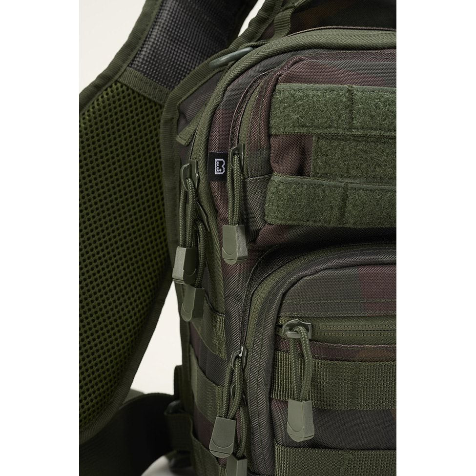 Bolsa bandolera US Cooper Sling 8 L en poliéster 600D con webbing MOLLE/PALS y funda trasera para tablet