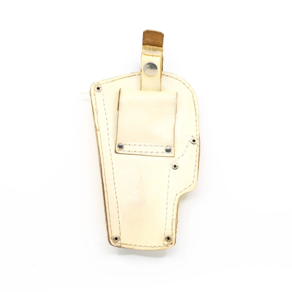 Funda de pistola abierta de cuero blanca usada
