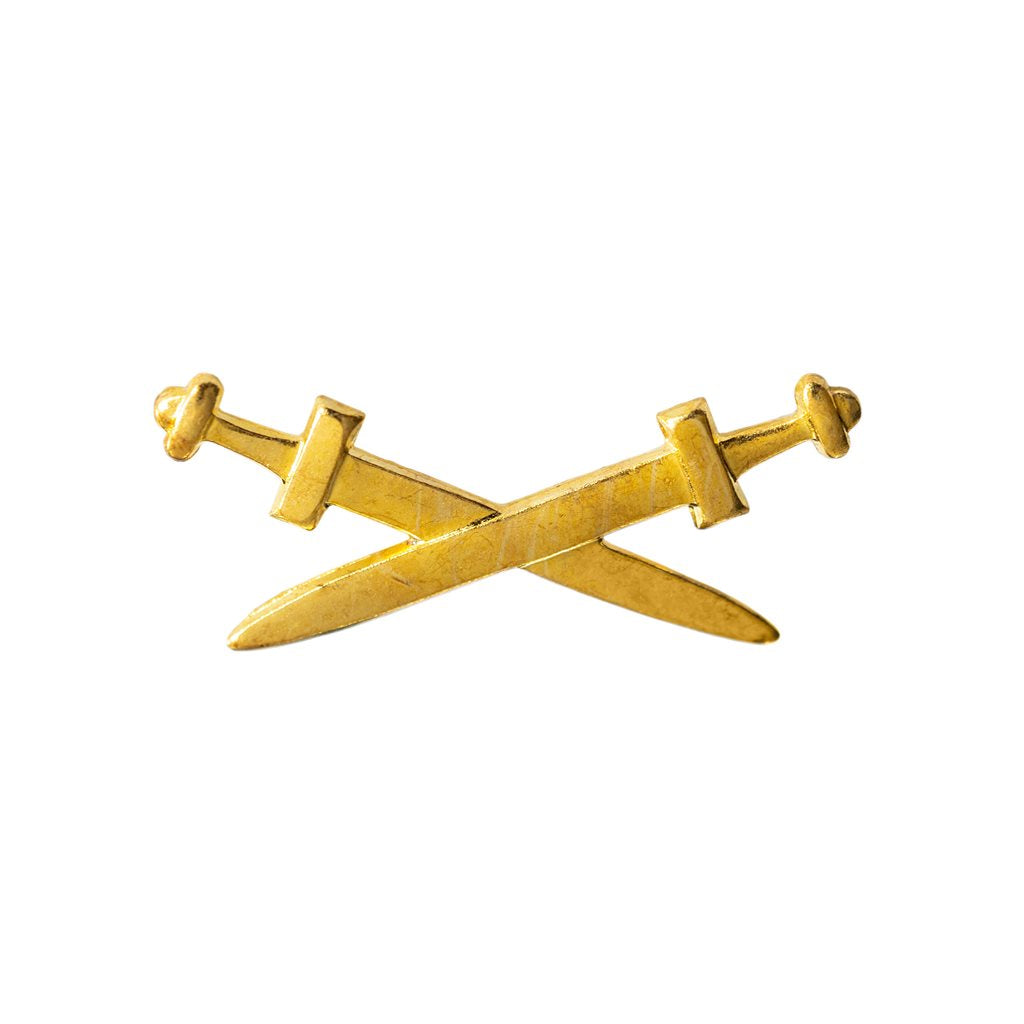 Insignia dorada con dos espadas cruzadas, original ČSLA, para solapa