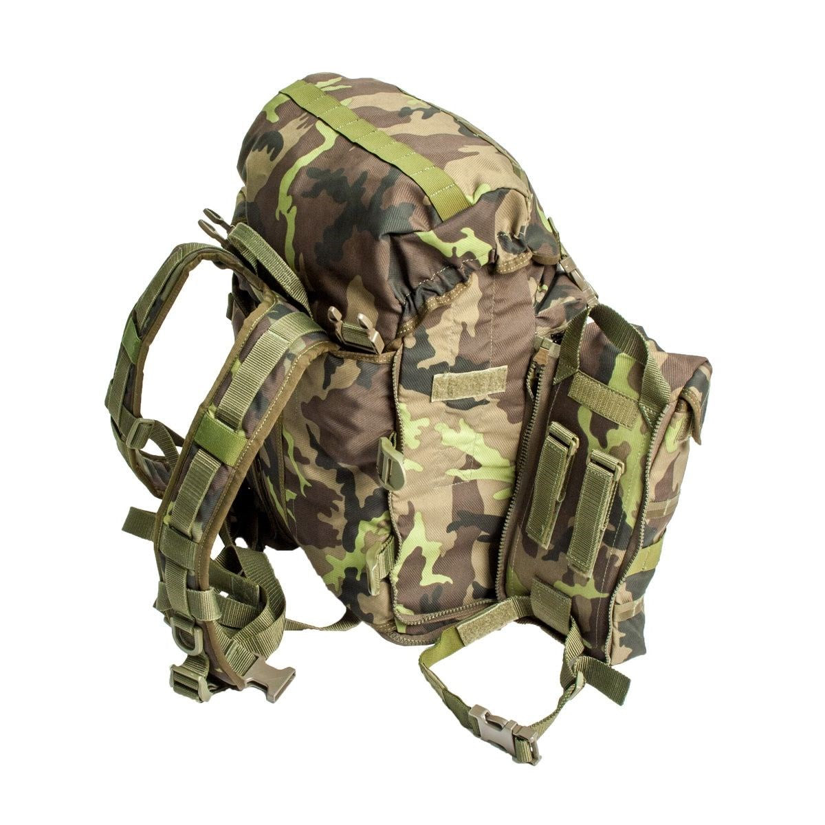 Mochila de campaña pequeña MNS-2000 vz.95 en patrón 95, ligeramente usada, retirada del ejército