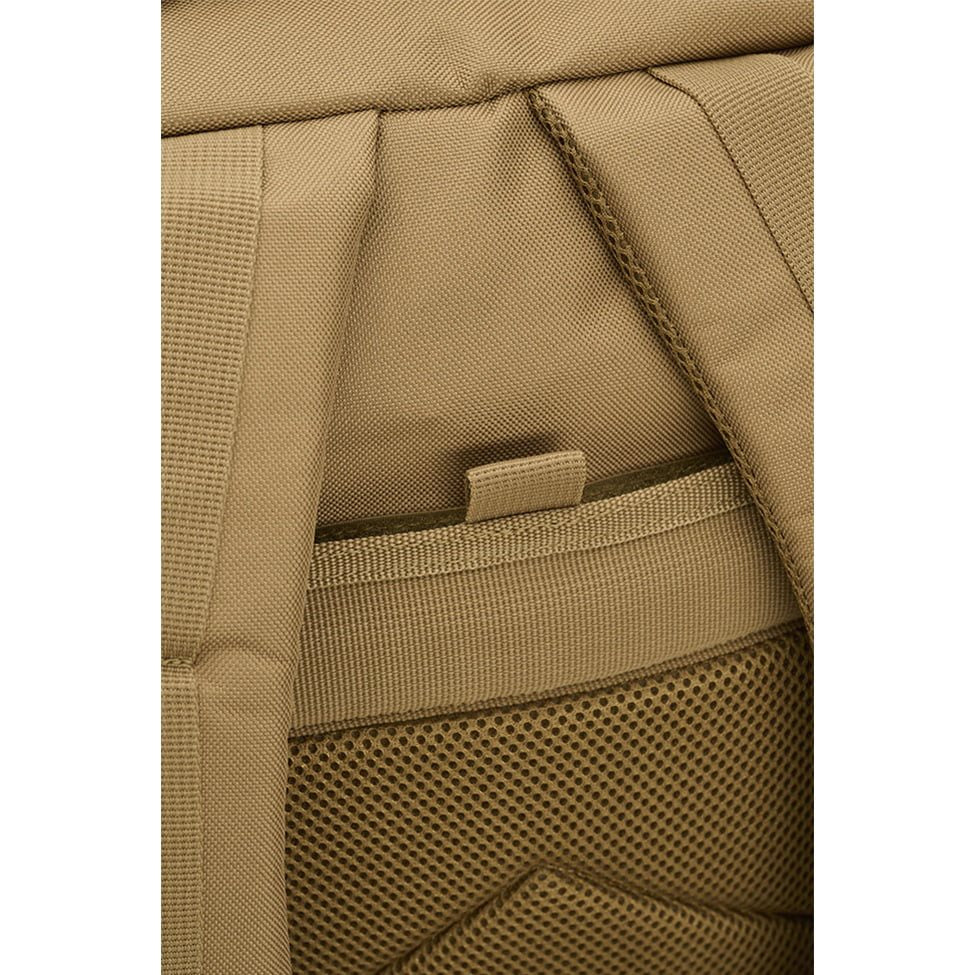 Mochila táctica US Cooper Velcro grande negra, vista frontal