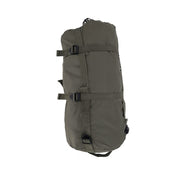 Funda compresora verde para saco de dormir 50x25 cm con dos correas